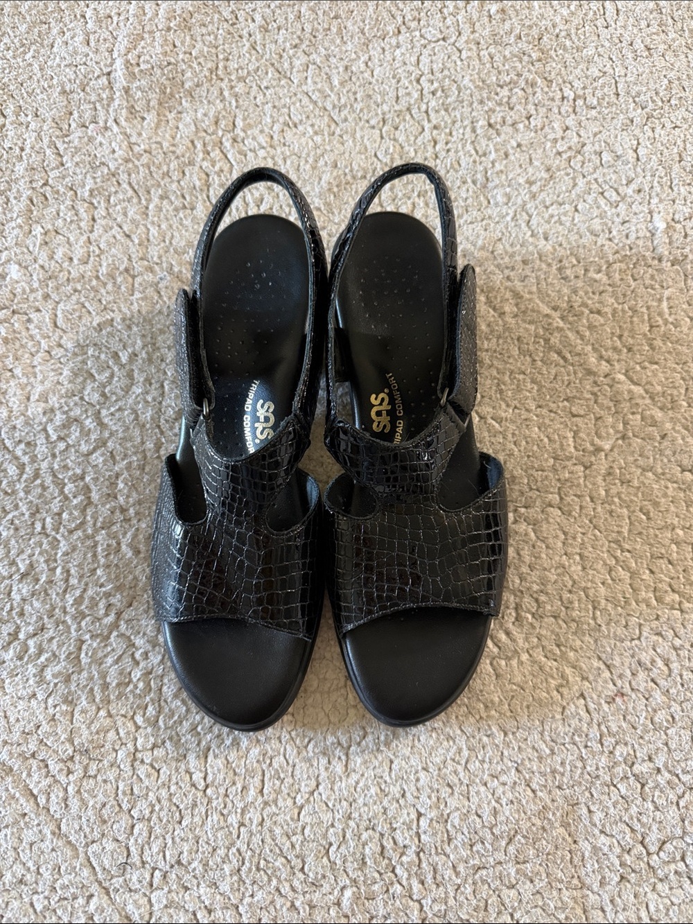 SAS Black Croc-Textured Slingback Sandals 8.5 S